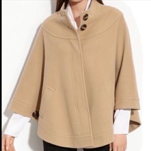 Helene Berman London cape poncho coat with tortoise shell buttons and pockets XS